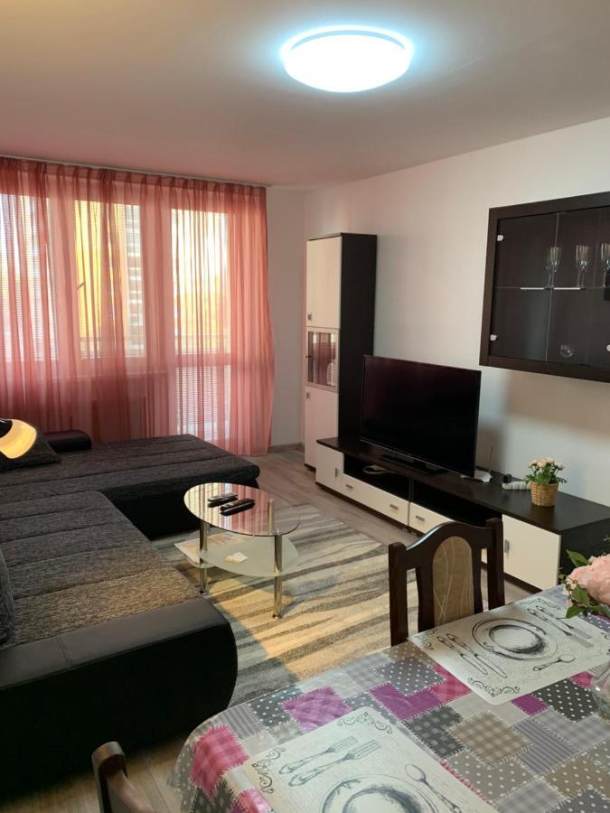 Apartament Tt10 Botanicka Nagyszombat Kültér fotó