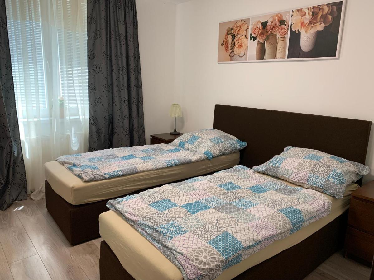 Apartament Tt10 Botanicka Nagyszombat Kültér fotó
