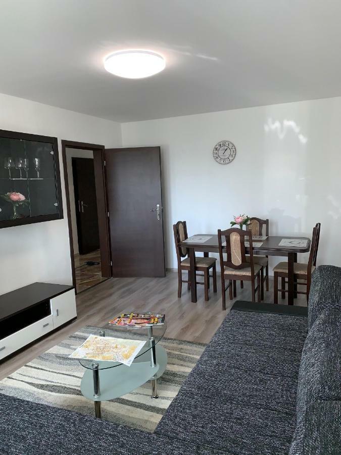 Apartament Tt10 Botanicka Nagyszombat Kültér fotó