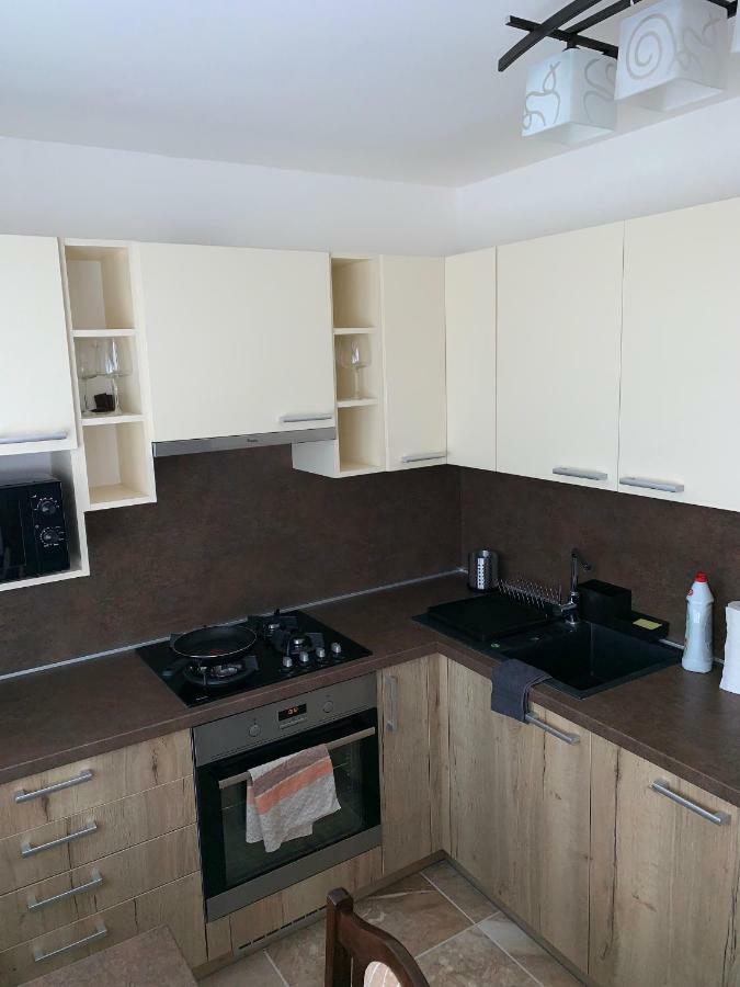 Apartament Tt10 Botanicka Nagyszombat Kültér fotó